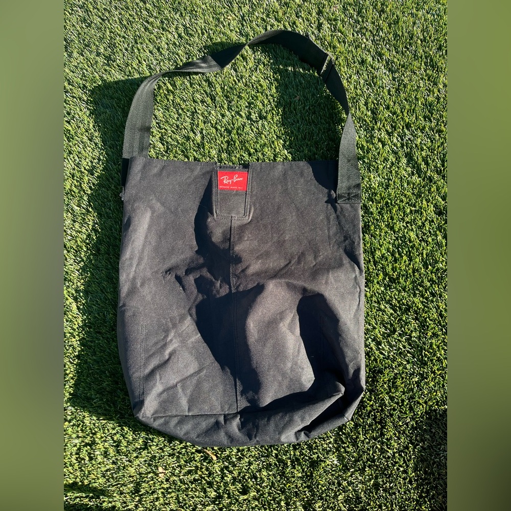 Ray-Ban Black and Red Men's Messenger Bag 19x18 Large Tote Bag (RSB Bin 4)